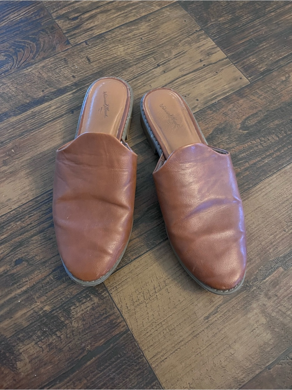 Universal Thread Brown Leather Slide Mules